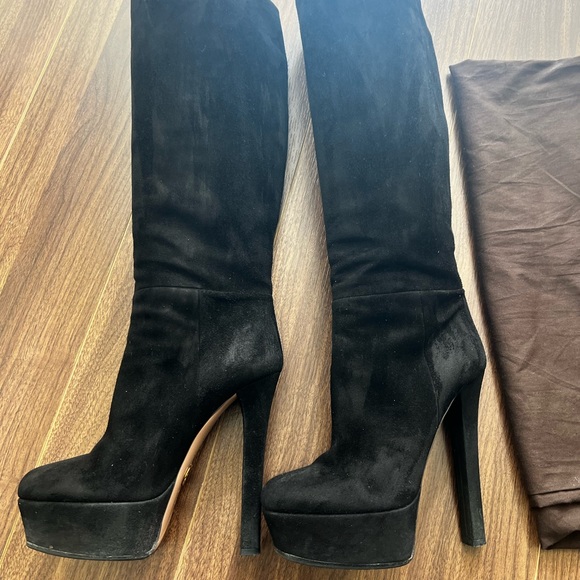 GUCCI suede leather boots very stylish - Picture 3 of 4